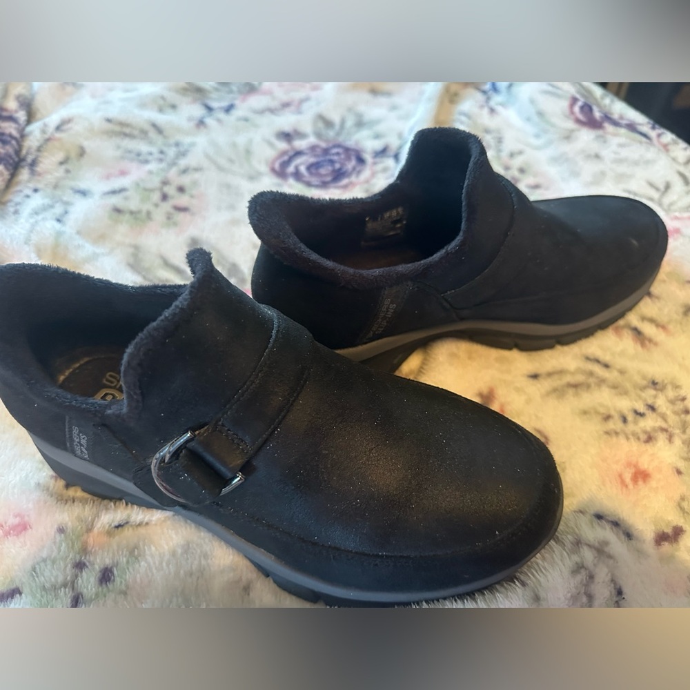 Skechers Black Slip-Ins with Memory Foam sz 7